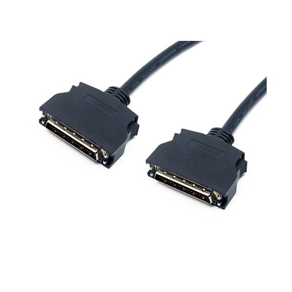 HD 50 männlich scsi ii Kabelkonfektion mit Clip und ABS Hood.jpg